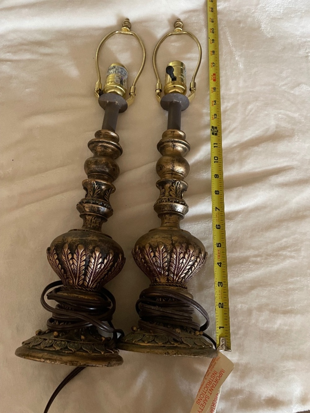 2 Elegant lamps
